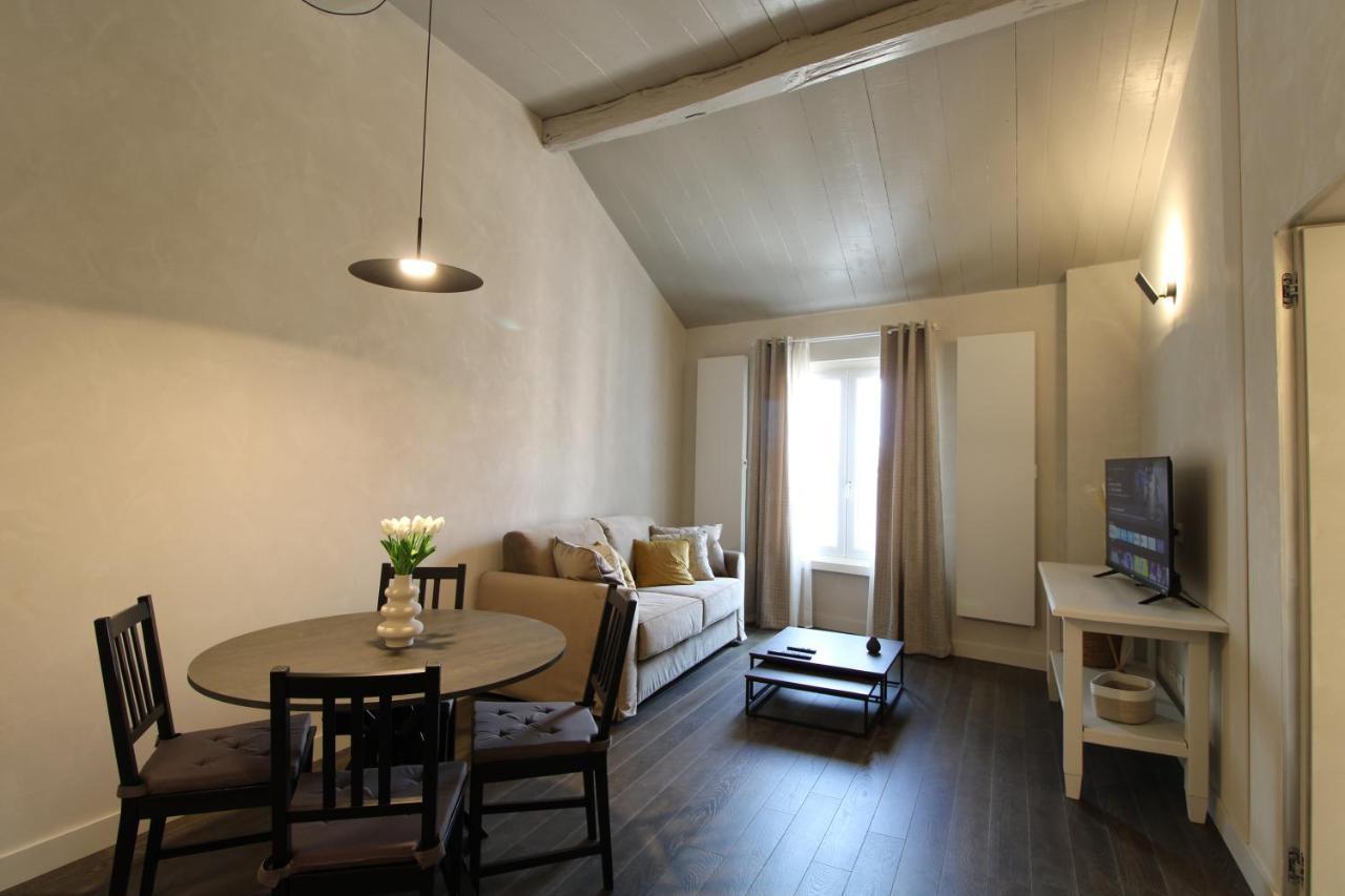 Elegant And Luxury Apartment @Altare Della Patria Rome Exterior photo