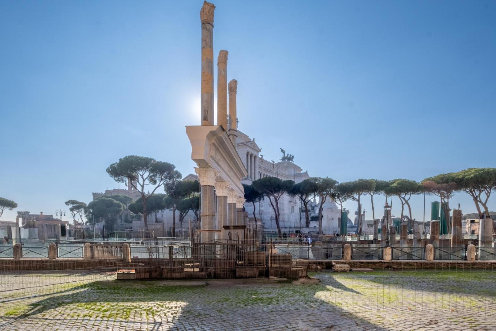 Elegant And Luxury Apartment @Altare Della Patria Rome Exterior photo